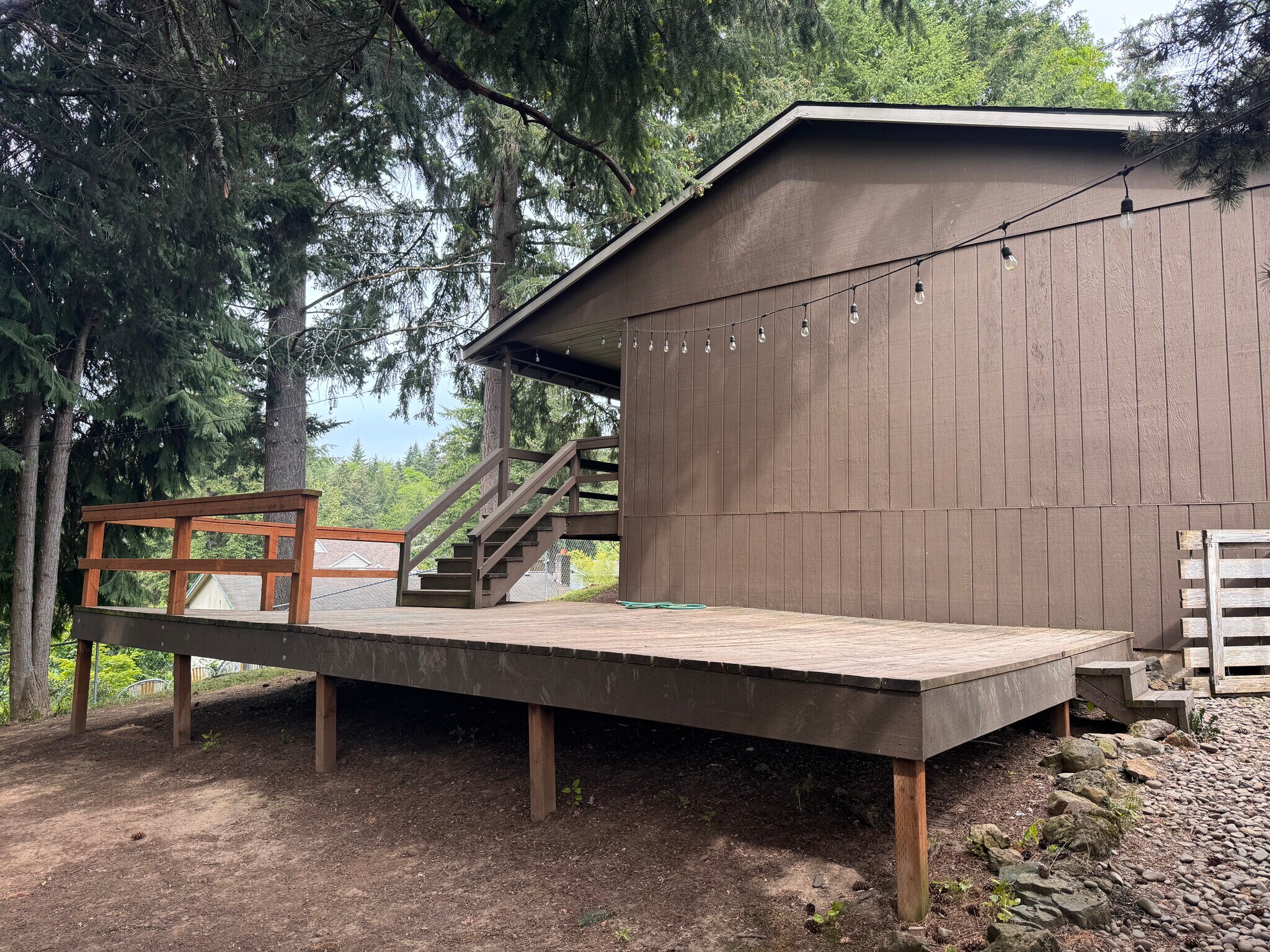 Building Photo - 891 NE Bunyard Pl