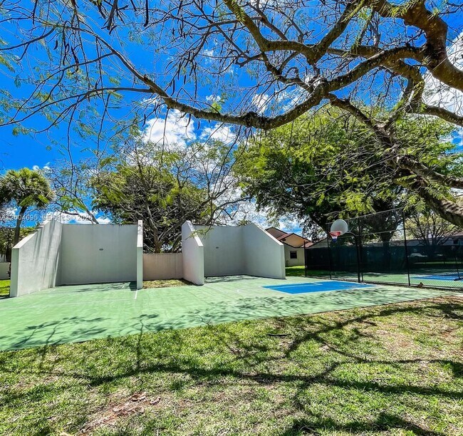 Building Photo - 13360 SW 89th Terrace