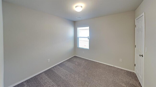 Building Photo - 1825 Melanie Dr