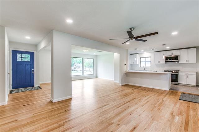 Building Photo - 3517 Woodleigh Dr