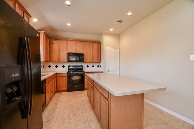 Building Photo - 22418 Lavaca Ranch Ln