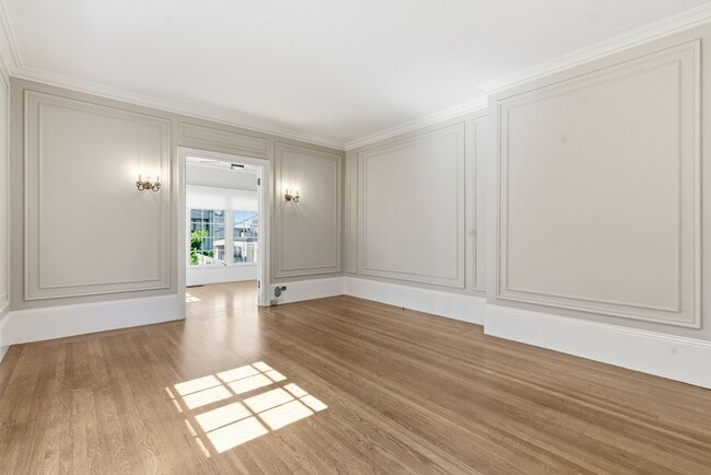 Building Photo - 501-503 Mandana Blvd