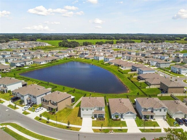 Building Photo - 33405 Hamilton Hl Ln