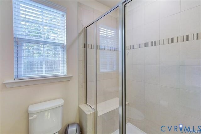 Building Photo - 8942 Ringview Dr