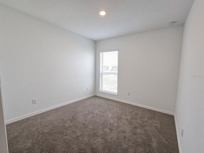 Building Photo - 11207 Fieldstone Dr