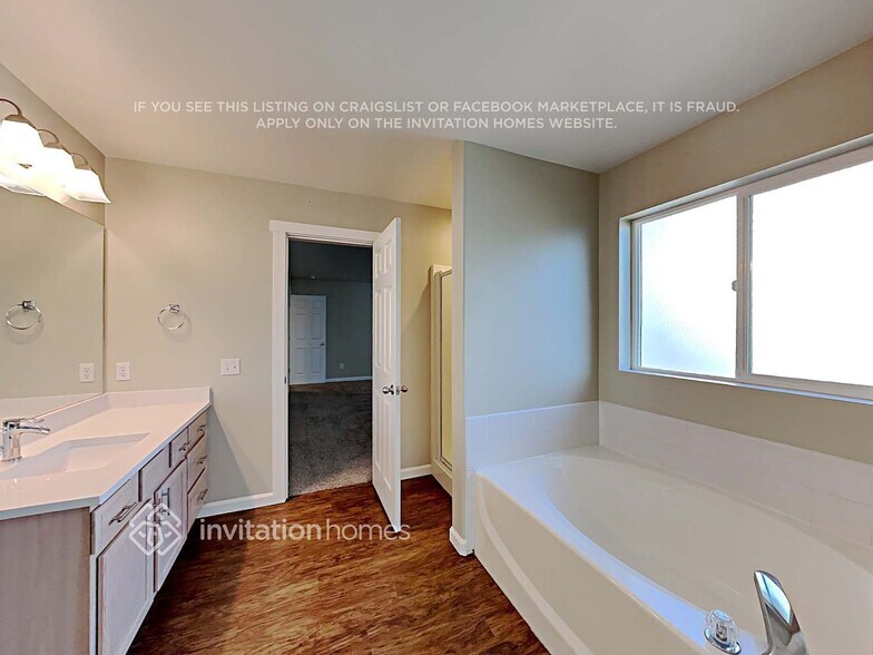 Building Photo - 9421 185th St Ct E