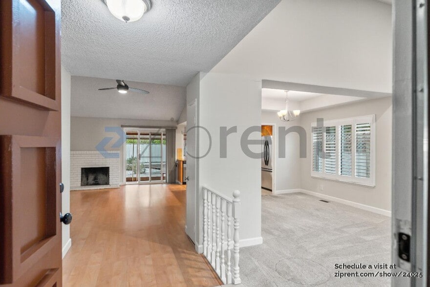 Building Photo - 5047 Pearl Ave