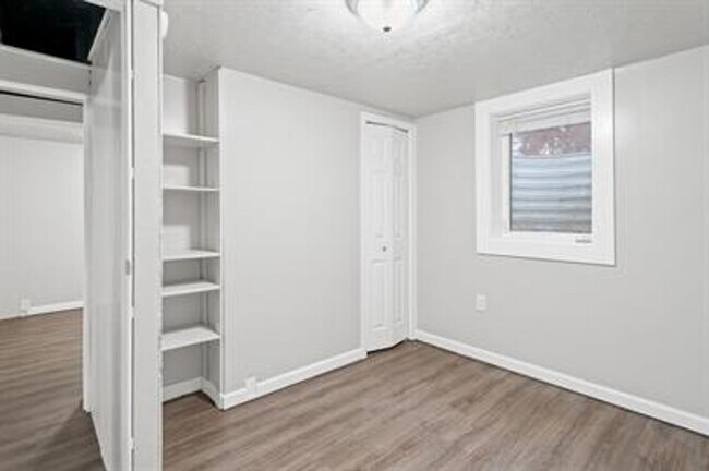 Building Photo - Beautiful Single Family Home on Spokanes N...