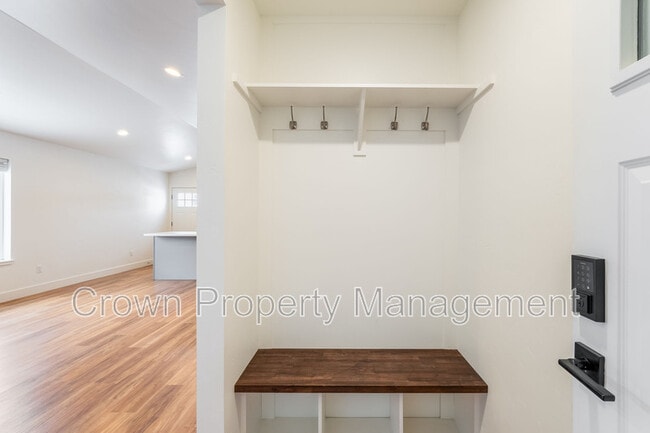 Building Photo - 28 Glacier Rnch Wy