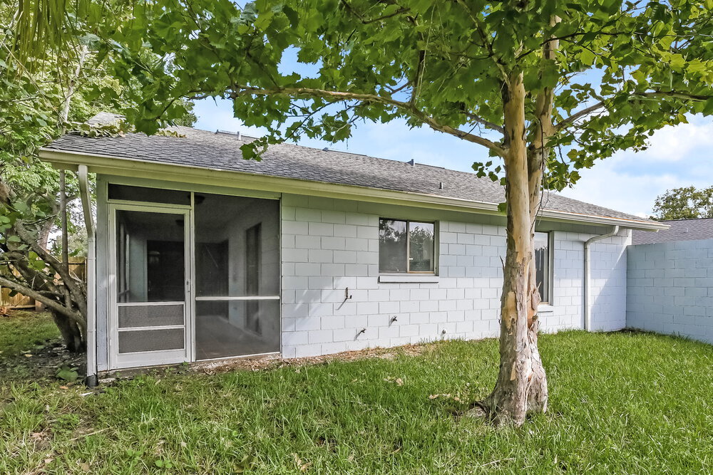 Building Photo - 11389 Darlington Dr