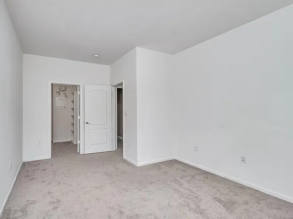 Building Photo - 5352 Charmont Ct