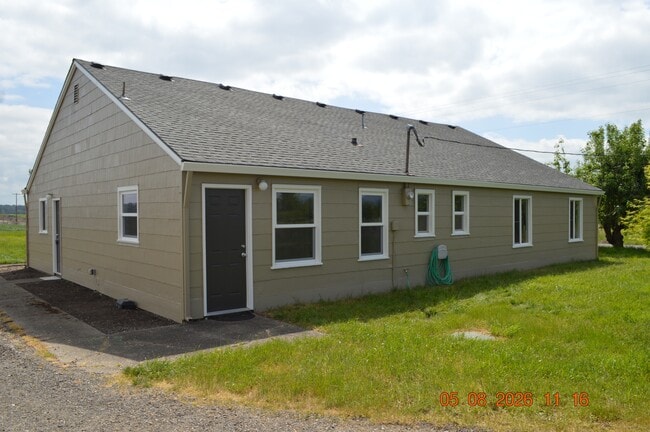 Building Photo - 36287 N Honeyman Rd