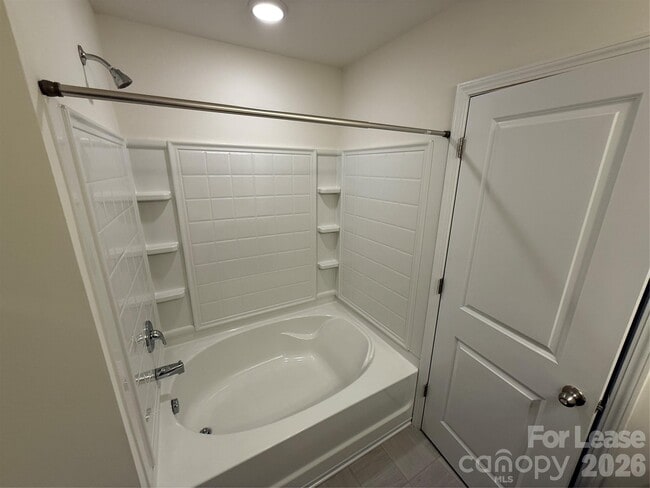 Building Photo - 9010 Harwood Knoll Dr