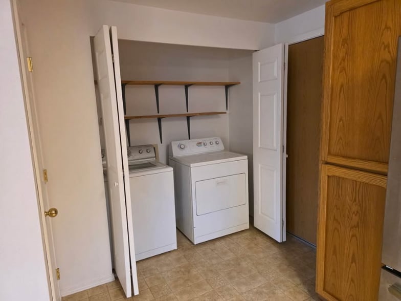 Building Photo - 8019 57th Dr NE