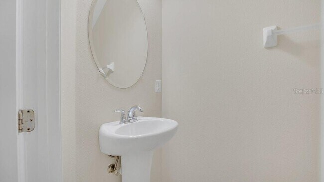 Building Photo - 8057 Prestbury Dr
