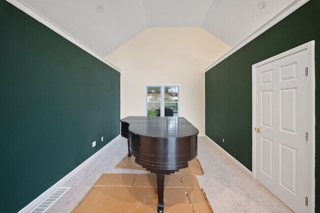 Building Photo - Asheville Mountain Home with Biltmore Views | 3BR + Office & Expansive Scenic Deck