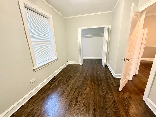 Building Photo - 7239 S Campbell Ave