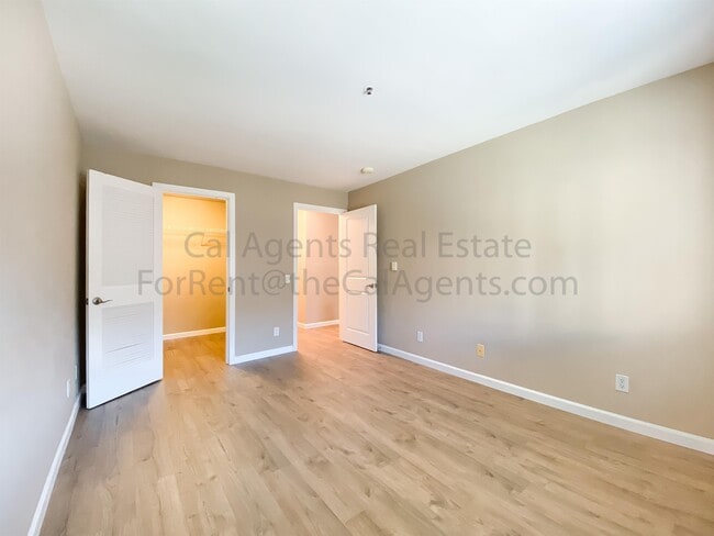 Building Photo - 6400 Christie Ave