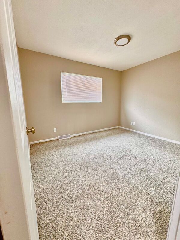 Building Photo - 1908 N 77th St