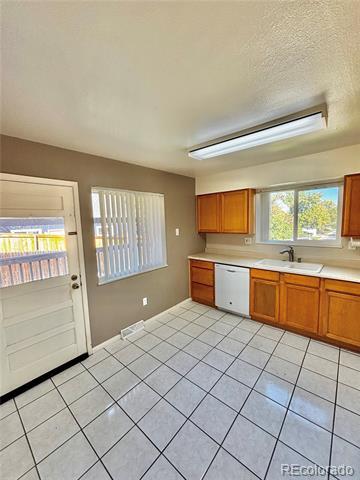 Building Photo - 3510 Holland Ct