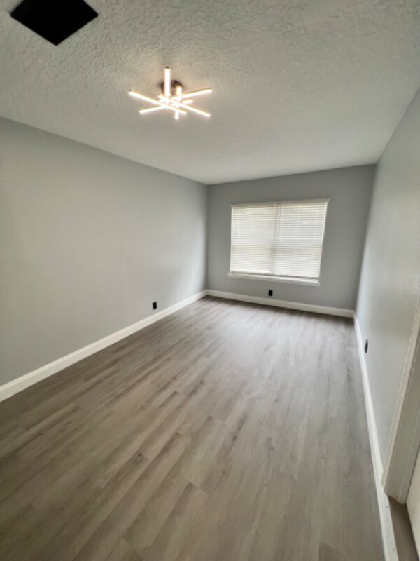 Building Photo - 5154 Balkin St