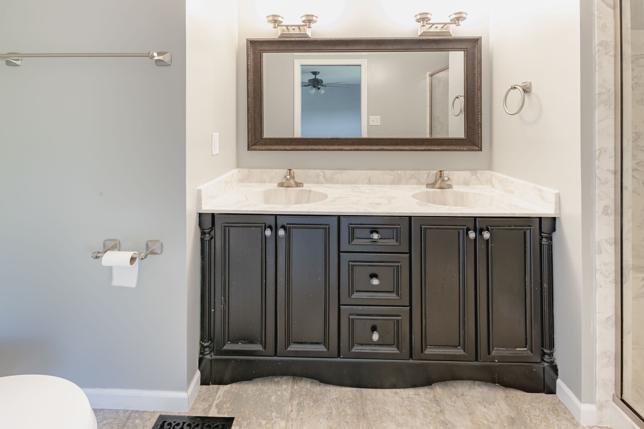 Building Photo - 3172 Meadow Trail Dr