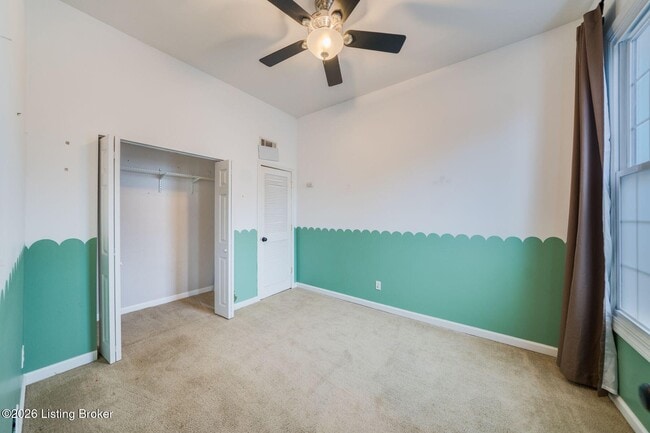 Building Photo - 1104 E St Catherine St