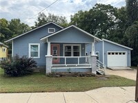 Building Photo - 320 S Washington Ave