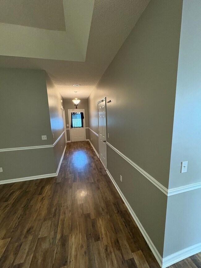 Building Photo - 218 Wakefield Way