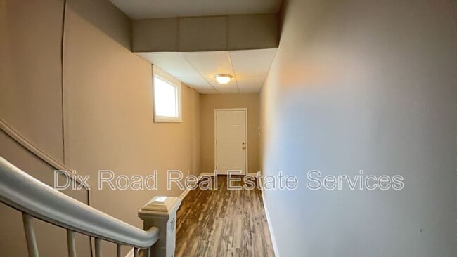 Building Photo - 333 Arlington Ave