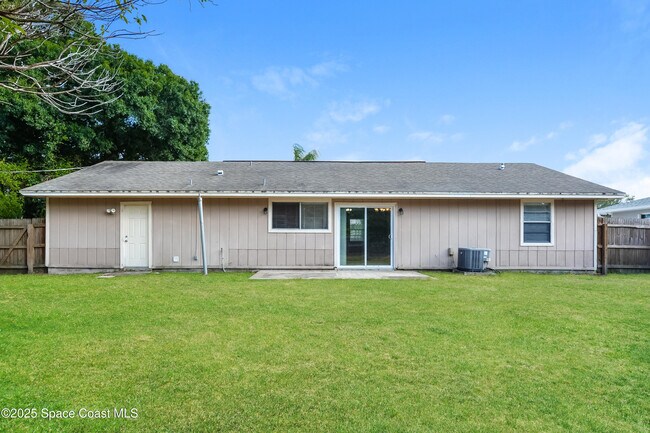 Building Photo - 2097 Fallon Blvd NE