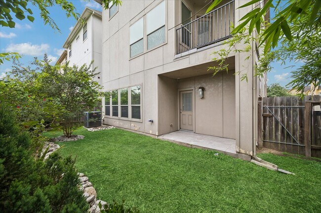 Building Photo - 9628 Cambridge Manor Ln