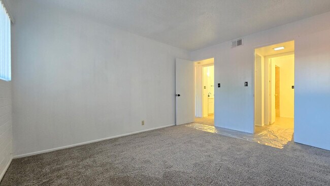 Building Photo - 4917 N 73rd St