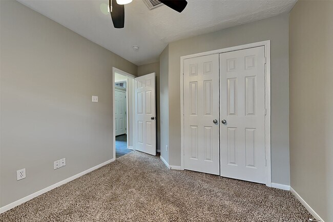 Building Photo - 30915 Trinket Dr
