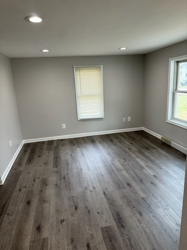 Building Photo - 106 Fraser St