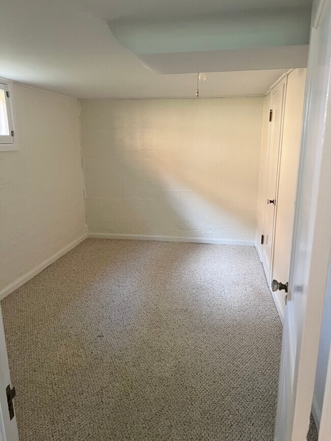 Bedroom - 2275 Gray St