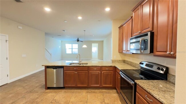 Building Photo - 13040 Overstreet Rd