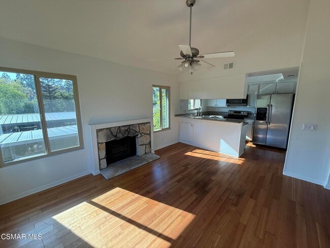 Building Photo - 460 Arbor Ln Ct