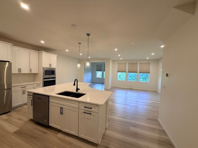 Building Photo - 2104 Weatherbee Ln