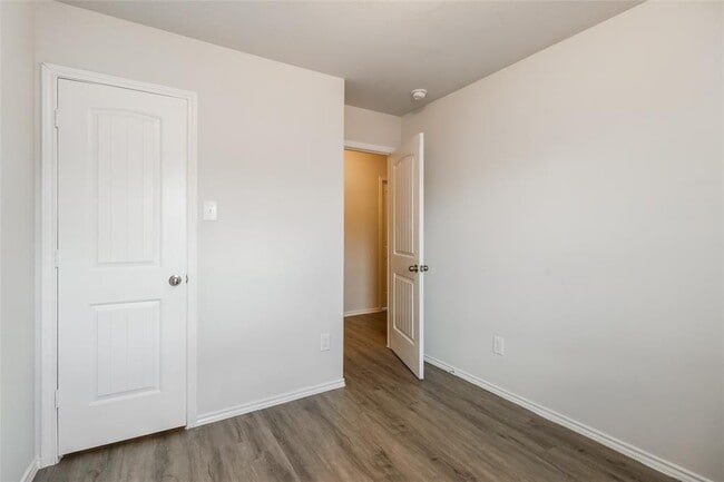 Building Photo - 4026 Richey Silver St