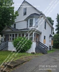 Building Photo - 72 Avis St
