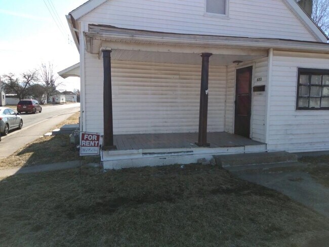 Building Photo - 631 Rawling St