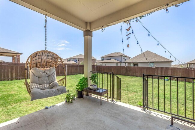 Building Photo - 232 Bougainvillea Lp