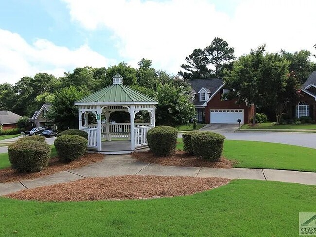 Building Photo - 108 Huntington Shoals Dr