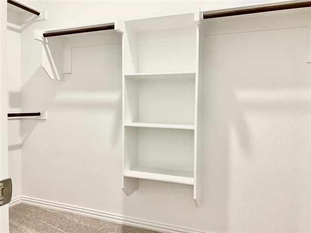 Building Photo - 815 Blackhawk Dr