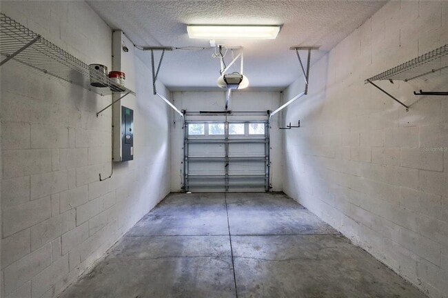 Building Photo - 14030 Waterville Cir