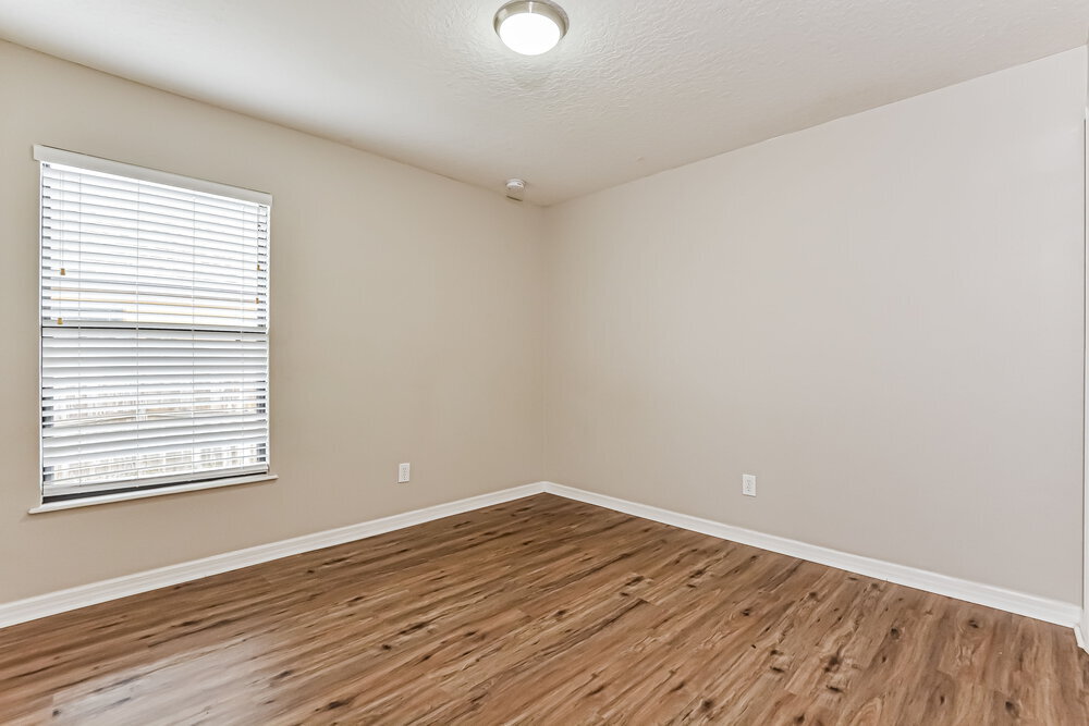 Building Photo - 4222 Barnsley Ln