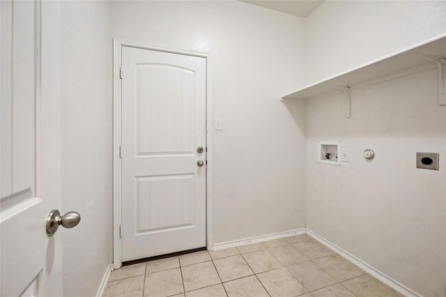 Building Photo - 187 Rummel Dr