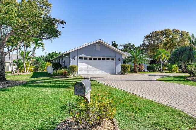 Building Photo - 831 Deep Lagoon Ln