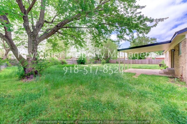 Building Photo - Recently Renovated 3 Bed 2 Bath in Collinsville!